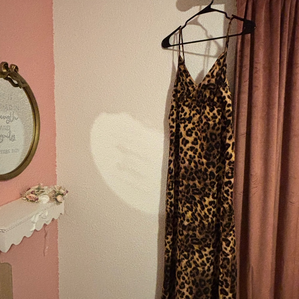 Vintage Leopard Print Maxi Dress
